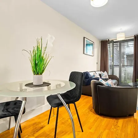 Apartment Centre - Chinatown - - Balcony - Secure Parking - Fast Wifi - 39a Birmingham